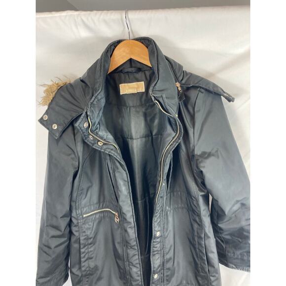 Michael Kors Winter Coat Size Medium - Picture 2 of 9